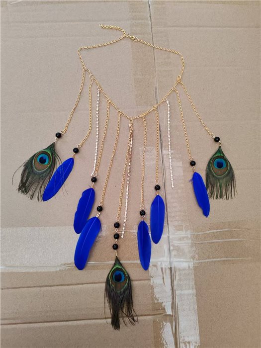 headpiece with  feathers