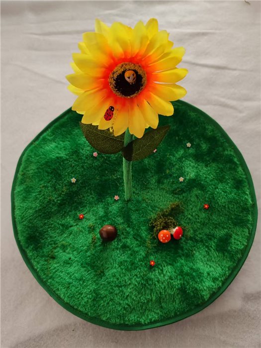 SUNFLOWER  HAT, 32 dia